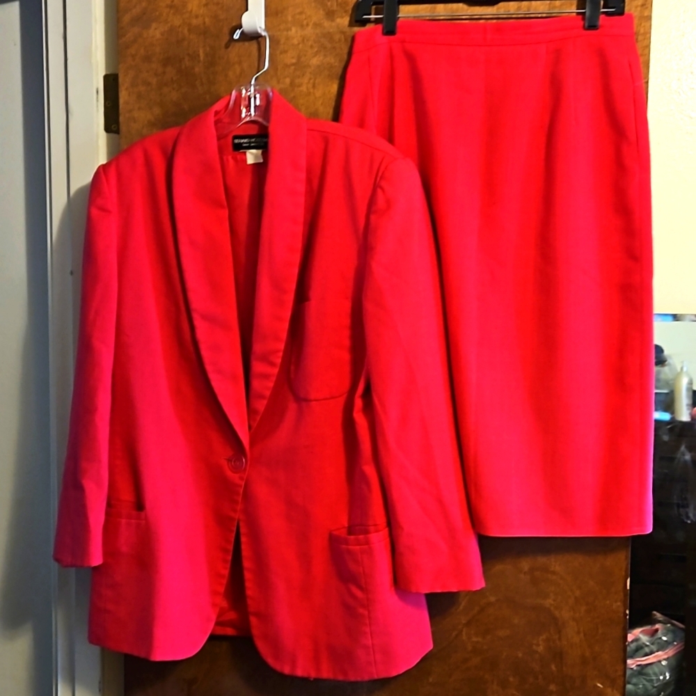 Womens Suit